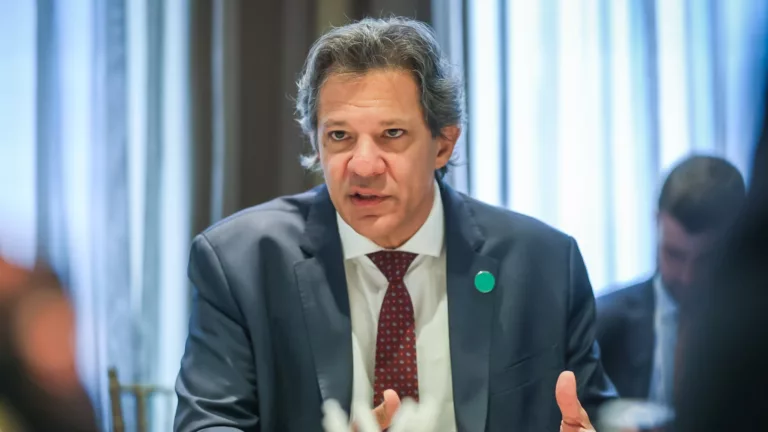 Fernando Haddad participa de mesa para discussões com investidores TFFF, em 24 de setembro de 2024 (Foto Ministério da Fazenda)