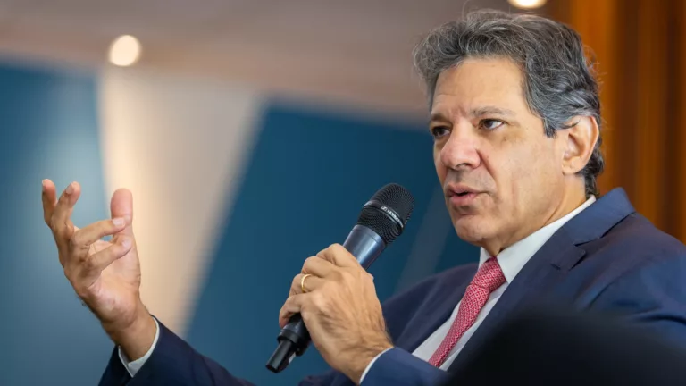 Fernando Haddad participa do Encontros Piauí — "Os três poderes e a democracia conflitos e consensos entre as instituições", em 3 de junho de 2025 (Fotos Diogo Zacarias-MF)