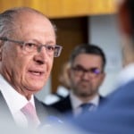 Alckmin: prioridade do governo &eacute; garantir abastecimento de combust&iacute;vel; n&atilde;o controlamos guerras