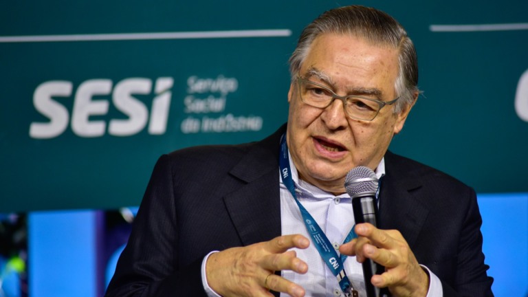 Roberto Muniz, diretor de Relações Institucionais da CNI, participa do painel "Pré-COP29 — O papel da Indústria na Agenda do Clima", em 3 de outubro de 2024 (Foto Mário Castello/CNI)