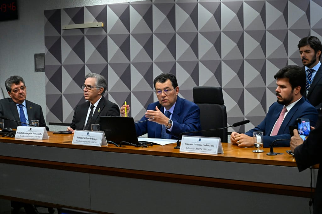 O líder do MDB no Senado, Eduardo Braga, será presidente da Comissão Mista (Foto: Waldemir Barreto/Agência Senado)