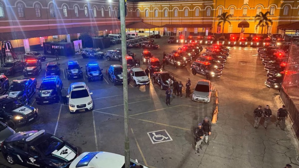 Agentes se concentraram desde cedo em São Paulo para darem início a operação Carbono Oculto, em 28 de agosto de 2025 (Foto Receita Federal)