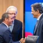 Lewandowski, Haddad e Andrei Rodrigues durante coletiva sobre combate ao crime organizado no setor de combustíveis (Foto Diogo Zacarias/MF)