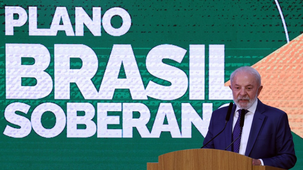 Lula durante cerimônia de assinatura da MP "Brasil Soberano", no Palácio do Planalto (DF), em 13 de agosto de 2025 (Foto Ricardo Stuckert/PR)