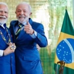 Lula durante condecoração do primeiro-ministro da Índia, Narendra Modi, com o Grande Colar da Ordem Nacional do Cruzeiro do Sul, no grau de Grã-Cruz, no Palácio da Alvorara (DF), em 8 de julho de 2025 (Foto Ricardo Stuckert/PR)