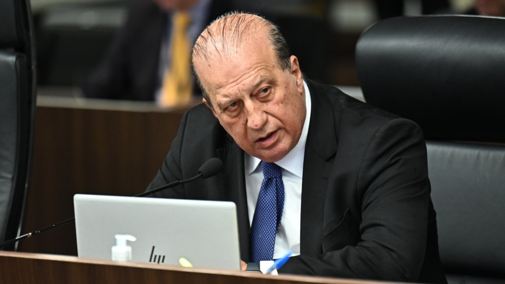 Ministro do TCU Augusto Nardes durante sessão plenária da corte de contas, em 30 de julho de 2025 (Foto Antonio Leal/TCU) Ministro do TCU Augusto Nardes durante sessão plenária da corte de contas, em 30 de julho de 2025 (Foto Antonio Leal/TCU)