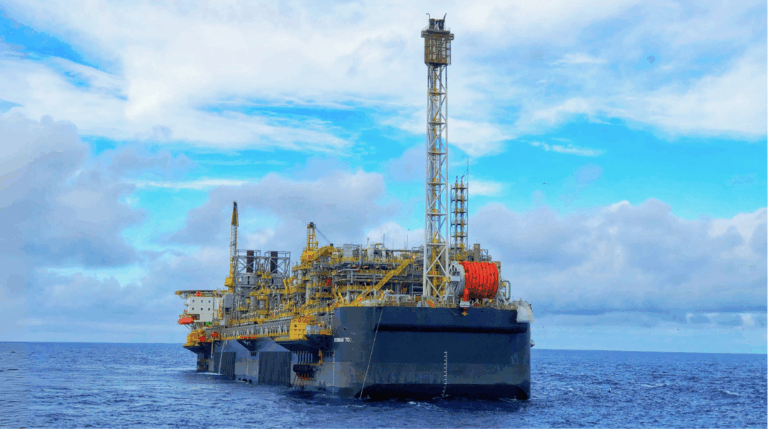 Plataforma FPSO da Prio para exploração offshore de petróleo e gás (Foto Divulgação)