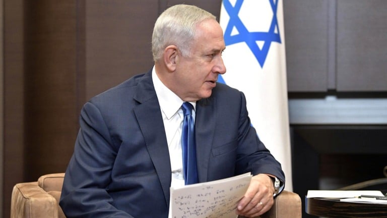 Petróleo fecha em queda de quase 2% após Trump anunciar primeira fase de cessar-fogo em Gaza