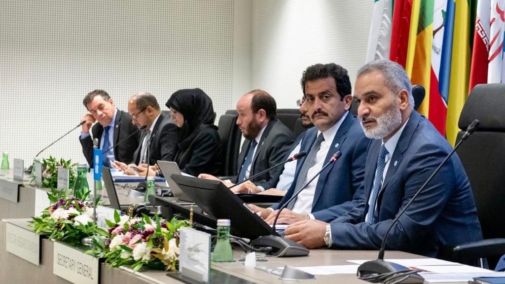 Secretário-geral da Opep, Haitham Al-Ghais (à direita), durante reunião do cartel (Foto Divulgação)