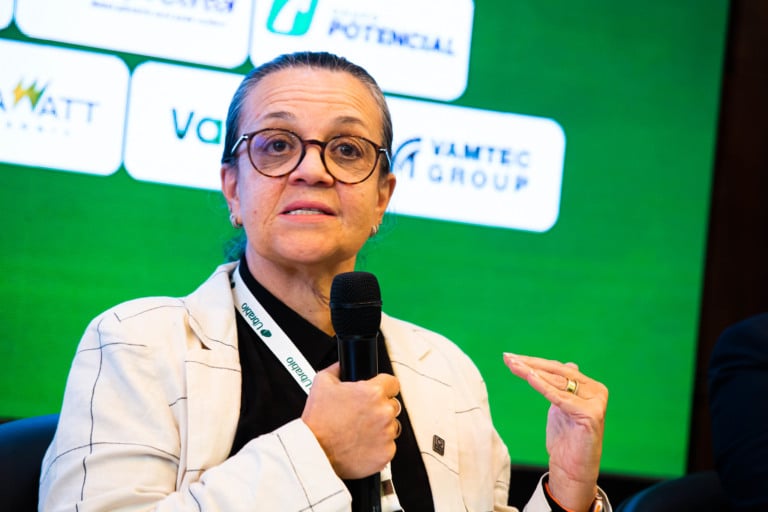 Symone Araújo participa de painel durante a Biodiesel Week. Foto: Guilherme Kardel