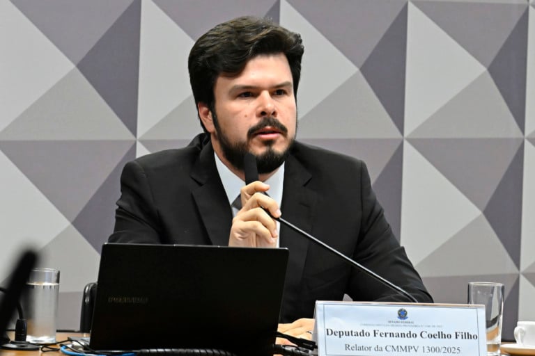 Com votação nesta quarta, relatório da MP da tarifa social propõe alívio para Norte e Nordeste (Foto: Waldemir Barreto/Agência Senado)
