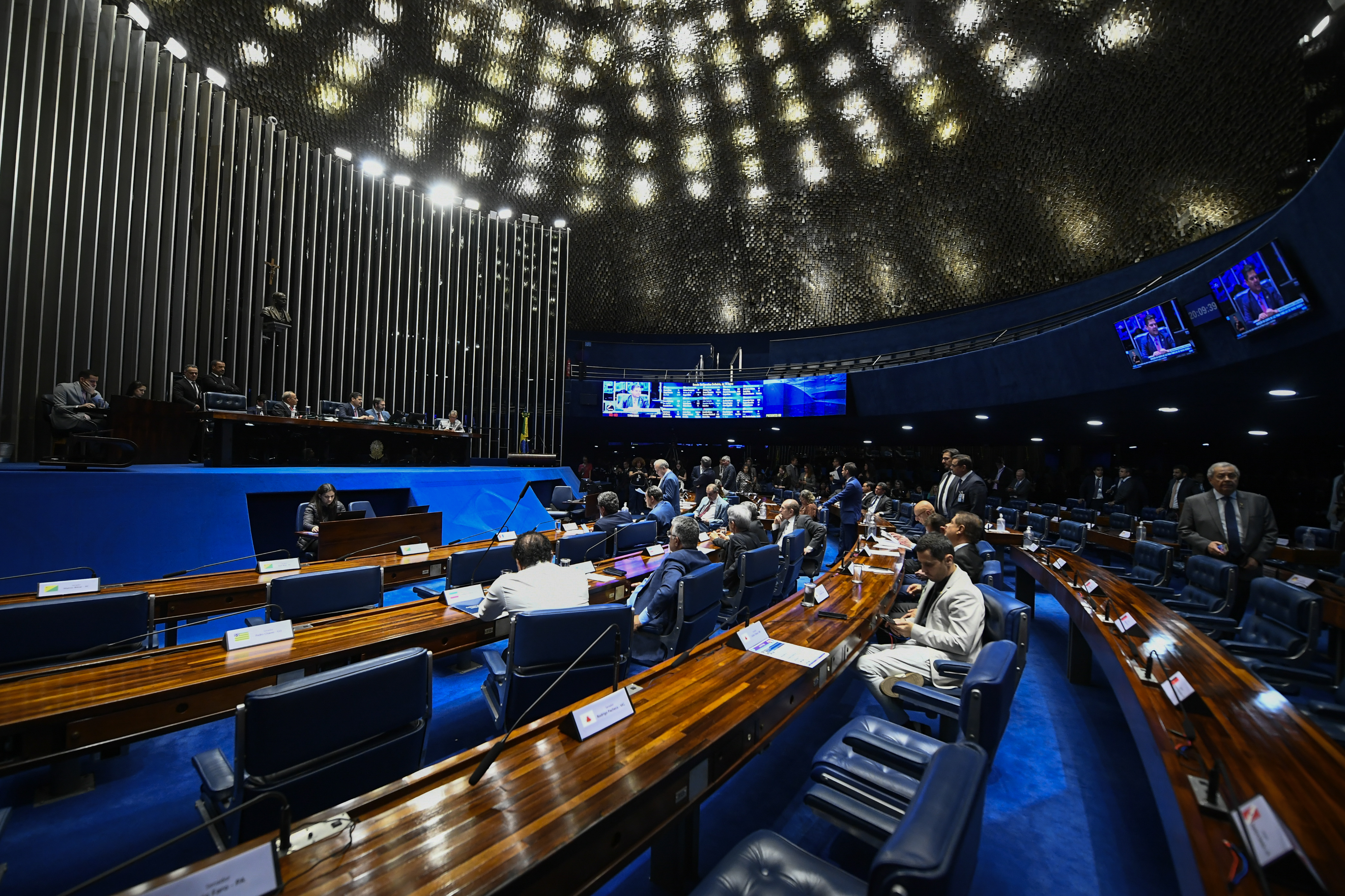 MP da tarifa social é aprovada no Senado e vai à sanção