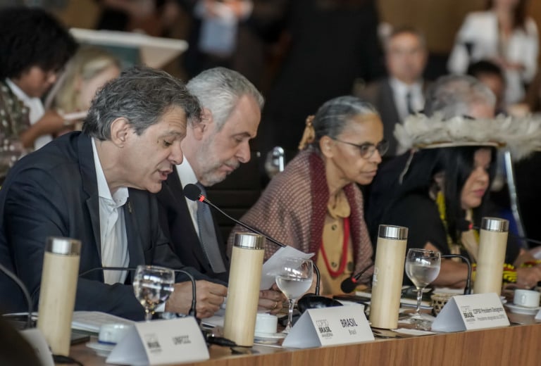 Ministro da Fazenda, Fernando Haddad discursa na Pré-COP30, em Brasília (Foto: Rafa Neddermeyer/COP30 Brasil Amazônia/PR)