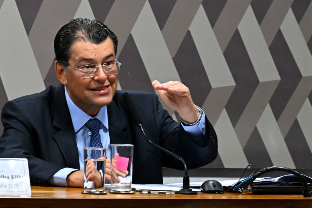 Comissão Mista da Medida Provisória (CMMPV) n° 1.304, de 2025, que altera leis relacionadas ao setor energético e ao mercado de gás natural no Brasil, realiza reunião para apreciação do relatório. Foto: Waldemir Barreto/Agência Senado Comissão Mista da Medida Provisória (CMMPV) n° 1.304, de 2025, que altera leis relacionadas ao setor energético e ao mercado de gás natural no Brasil, realiza reunião para apreciação do relatório. Foto: Waldemir Barreto/Agência Senado