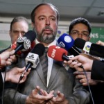 Alexandre Silveira durante coletiva após a inauguração do linhão Manaus-Boa Vista, em 10 de setembro de 2025 (Foto Ricardo Botelho/MME)