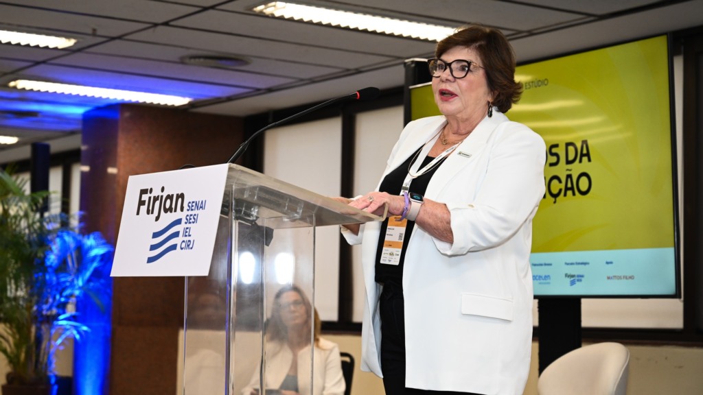 Diretora de Transição Energética da Petrobras, Angélica Laureano, fala durante a abertura dos diálogos da transição 2025, na sede da Firjan no Rio, em 24 de outubro (Foto: Juliana Rezende/agência eixos)  Diretora de Transição Energética da Petrobras, Angélica Laureano, fala durante a abertura dos diálogos da transição 2025, na sede da Firjan no Rio, em 24 de outubro (Foto: Juliana Rezende/agência eixos)