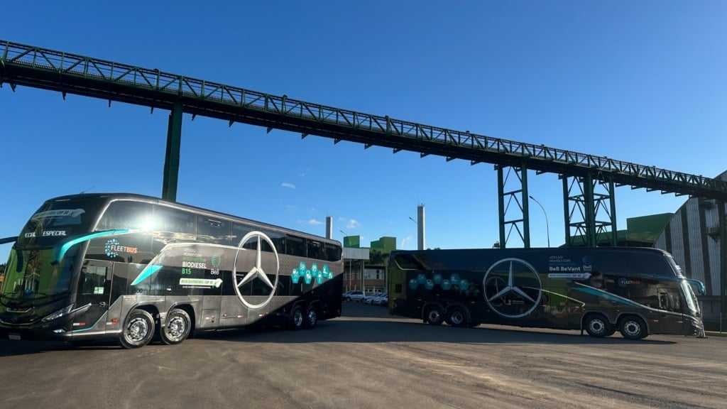 Mercedes-Benz e Be8 vão cruzar o país com veículos usando novo biocombustível (Foto: Divulgação) Mercedes-Benz e Be8 vão cruzar o país com veículos usando novo biocombustível (Foto: Divulgação)