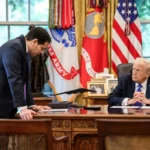 Donald Trump e o secretário de Estado Marco Rubio, designado para negociar as tarifas com o Brasil. Foto: Casa Branca