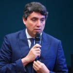 Diretor da ANP Pietro Mendes fala em audi&ecirc;ncia p&uacute;blica sobre a fiscaliza&ccedil;&atilde;o da mistura obrigat&oacute;ria de biodiesel no &oacute;leo diesel B e os impactos concorrenciais, ambientais e ao consumidor decorrentes da pr&aacute;tica de n&atilde;o conformidade (Foto Pablo Valadares/C&acirc;mara dos Deputados)