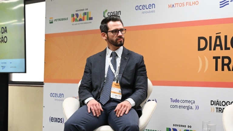 Renato Dutra, secretário de Petróleo, Gás Natural e Biocombustíveis do MME, durante painel no evento diálogos da transição 2025, na sede da Firjan no Rio, em 24 de outubro (Foto Juliana Rezende/agência eixos)