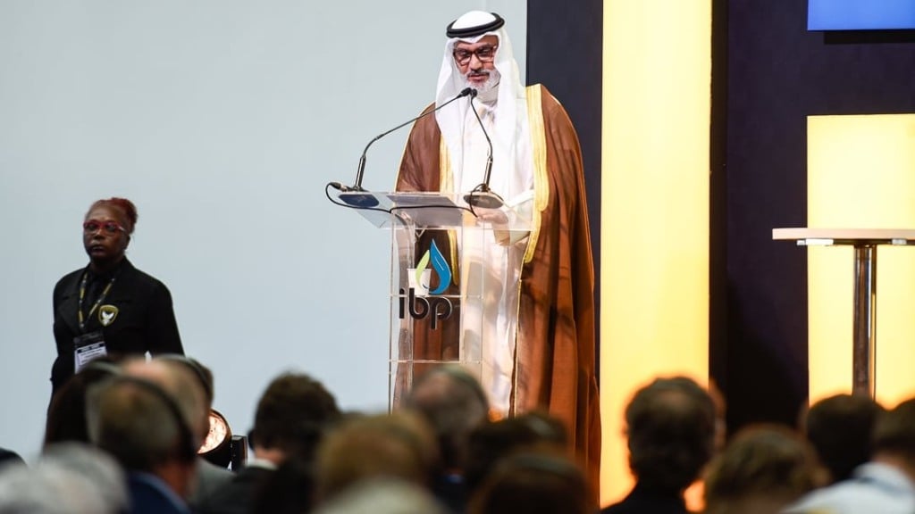 Secretário-geral da Organização dos Países Exportadores de Petróleo (Opep), Haitham Al Ghais, discursa durante a ROG.e 2024 (Foto Elisa Tenchini/IBP)