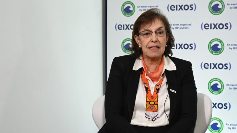 Sylvia Anjos, diretora de Exploração e Produção da Petrobras, durante entrevista ao estúdio eixos na OTC Brasil 2025, no Rio, em 29 de outubro (Foto Juliana Juliana Rezende/agência eixos) Sylvia Anjos, diretora de Exploração e Produção da Petrobras, durante entrevista ao estúdio eixos na OTC Brasil 2025, no Rio, em 29 de outubro (Foto Juliana Juliana Rezende/agência eixos)