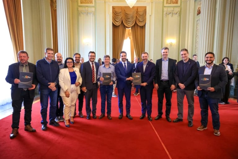 Evento de formalização de investimento em projeto de hidrogênio da Be8 (Foto Divulgação)