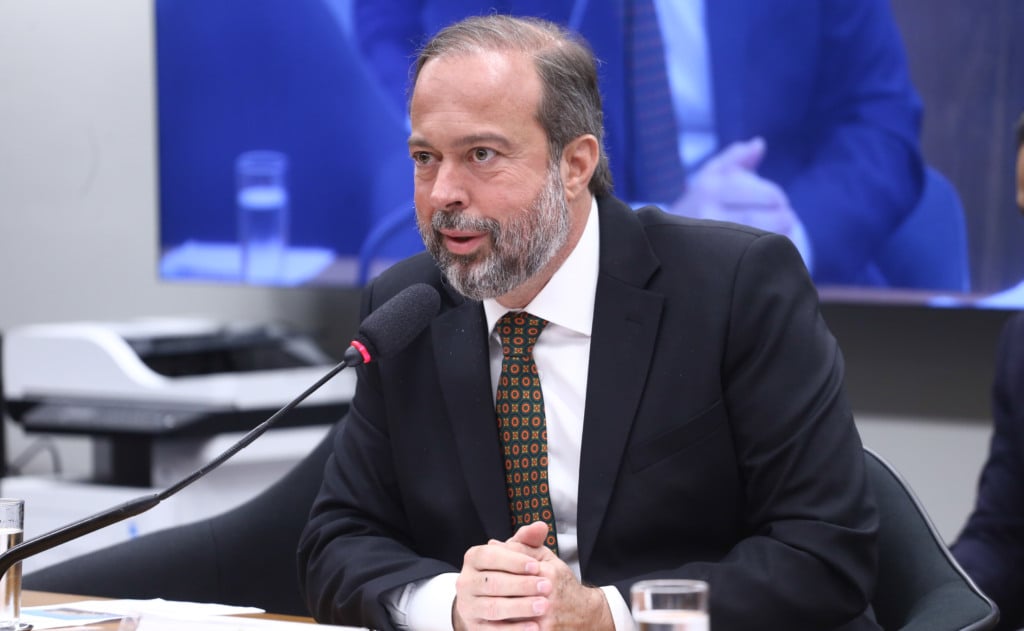 Ministro de Minas e Energia, Alexandre Silveira, na Comissão de Relações Exteriores da Câmara dos Deputados (Foto: Vinicius Loures/Câmara dos Deputados)