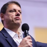 Governador de São Paulo, Tarcísio de Freitas, durante comemoração da expansão da educação profissional, no Palácio dos Bandeirantes, em 13 de novembro de 2025 (Foto Paulo Guereta/Governo de SP)