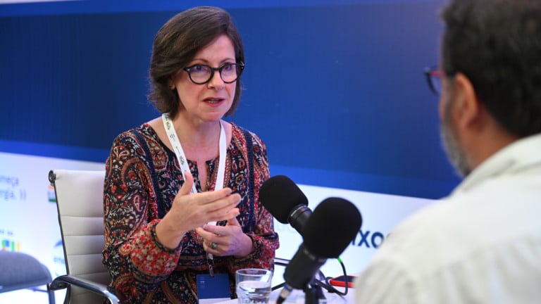 Superintendente de Estudos Econômicos e Energéticos da EPE, Carla Achão, durante entrevista ao estúdio eixos, no episódio 37 da temporada 2025 do energy talks, em 10 de novembro de 2025 (Foto Juliana Rezende/agência eixos)