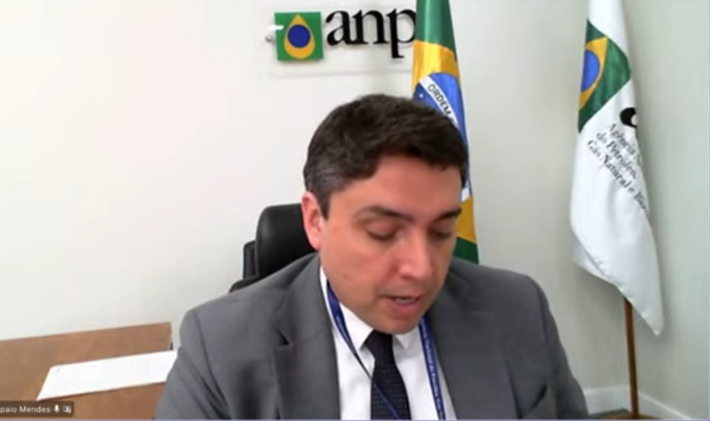 Diretor da ANP, Pietro Mendes, durante leitura de voto na reunião de colegiado de 6/11/2025 Diretor da ANP, Pietro Mendes, durante leitura de voto na reunião de colegiado de 6/11/2025
