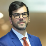 Andr&eacute; Passos Cordeiro &eacute; presidente executivo da Abiquim e presidente do F&oacute;rum do G&aacute;s (Foto Divulga&ccedil;&atilde;o)