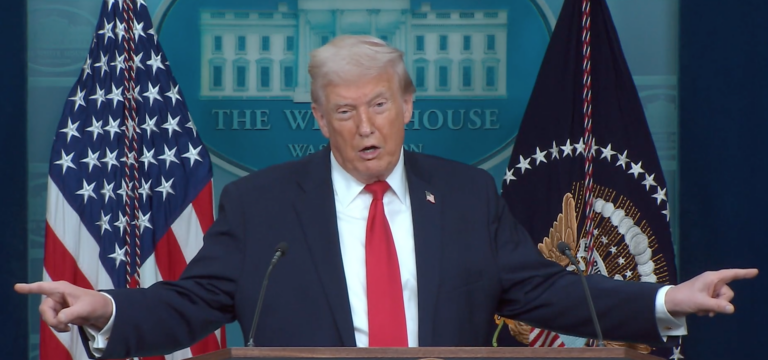 Trump diz ter falado com Xi Jinping sobre ampliar compras de petróleo e soja pela China