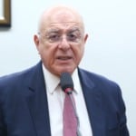 Arnaldo Jardim durante reuni&atilde;o da Comiss&atilde;o Especial para Estudos das Iniciativas para a Transi&ccedil;&atilde;o Energ&eacute;tica, em 8 de agosto de 2023 (Foto Renato Ara&uacute;jo/C&acirc;mara dos Deputados)