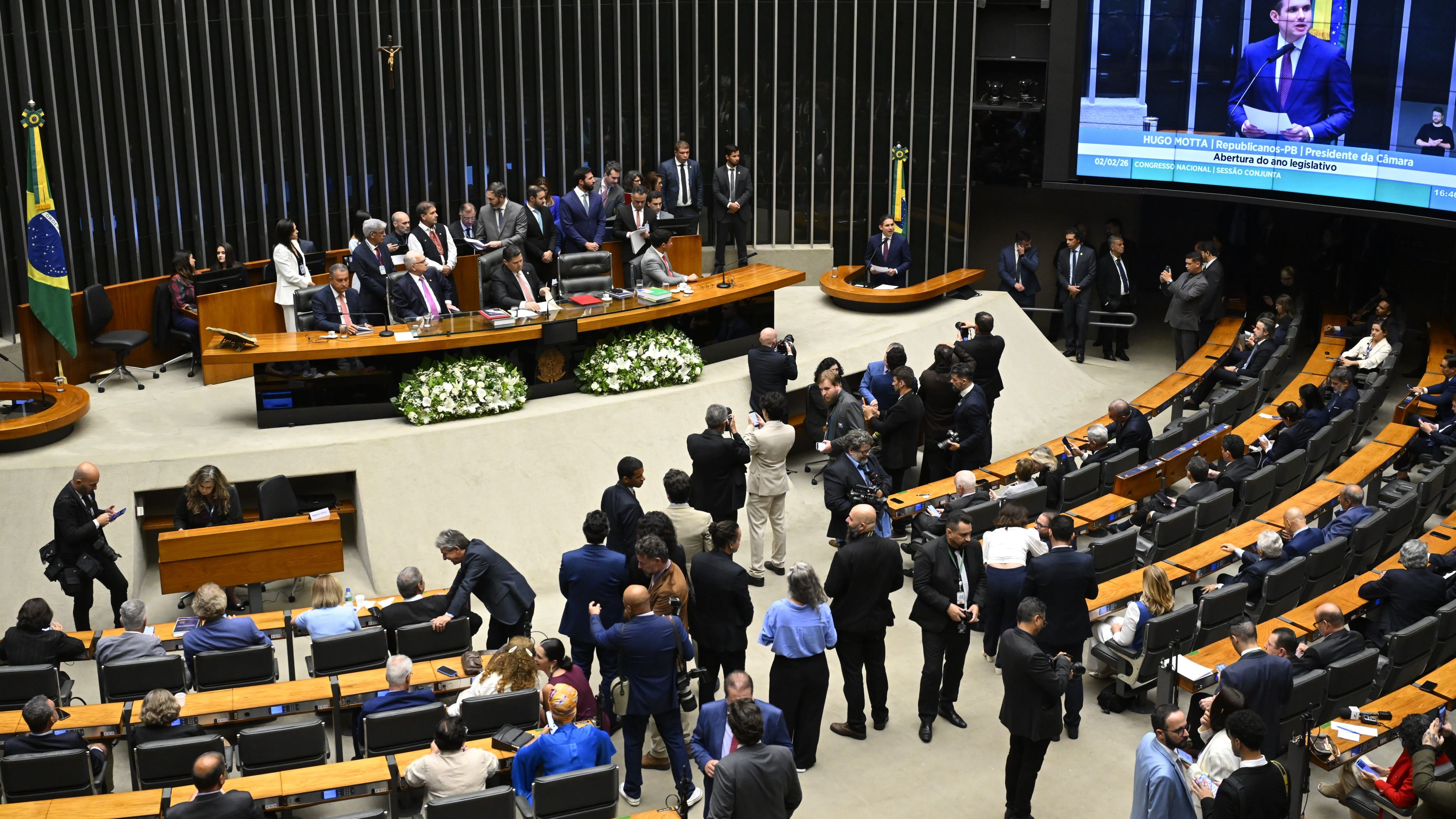 Congresso prorroga por 60 dias prazo para analisar MP de subsídios a combustíveis