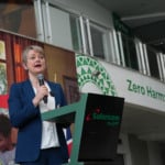 1 de fevereiro de 2026, Addis Abeba, Eti&oacute;pia - a secret&aacute;ria de Rela&ccedil;&otilde;es Exteriores do Reino Unido, Yvette Cooper, visita a SafariCom. Picture: Russell Watkins/FCDO