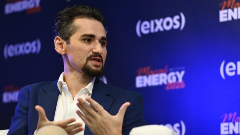 Caio Cavalcanti, CEO do EVEx, fala ao estúdio eixos durante a Macaé Energy 2026, em 19 de março (Foto Bruno de Lima/agência eixos)