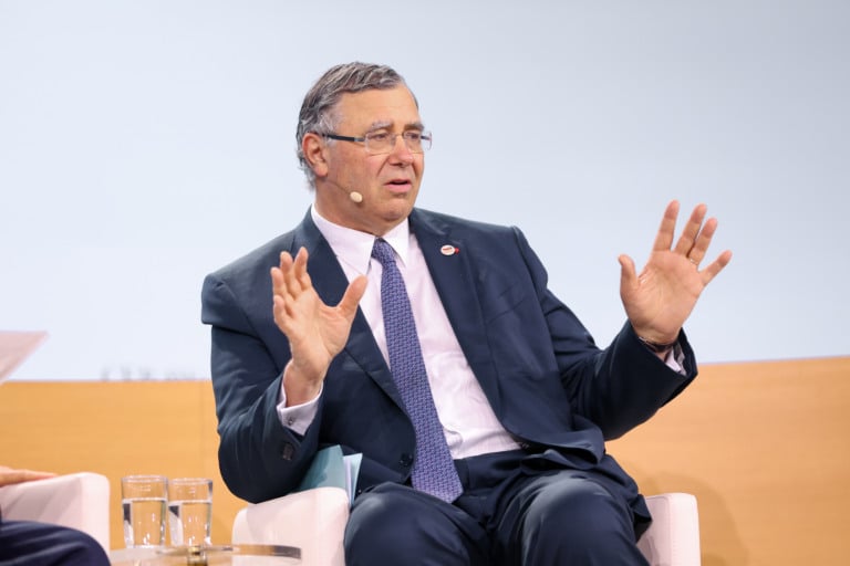 O CEO da TotalEnergies, Patrick Pouyanné, durante a abertura da CeraWeek, By S&P Global. Foto: Cortesia CeraWeek