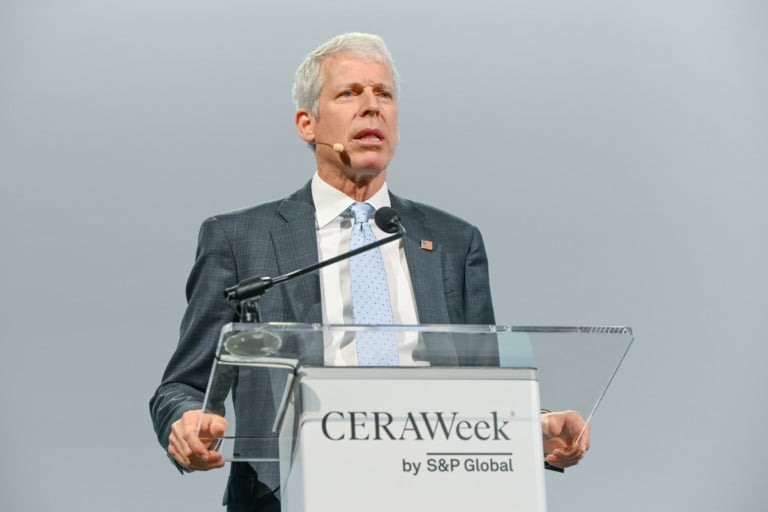 Secretário de Energia dos EUA, Chris Wright, duarante a CERAweek 2026, evento da S&P Global em Houston