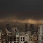 Ataques miram dep&oacute;sitos de combust&iacute;vel em Teer&atilde;