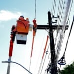 T&eacute;cnico da Neoenergia realiza manuten&ccedil;&atilde;o el&eacute;trica nas ruas de Recife (PE), em 23 de janeiro de 2026 (Foto Ricardo Botelho/MME)