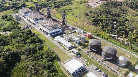 UTE Suape II, da Suape Energia, é a maior termelétrica a óleo do Brasil. Foto: Divulgação