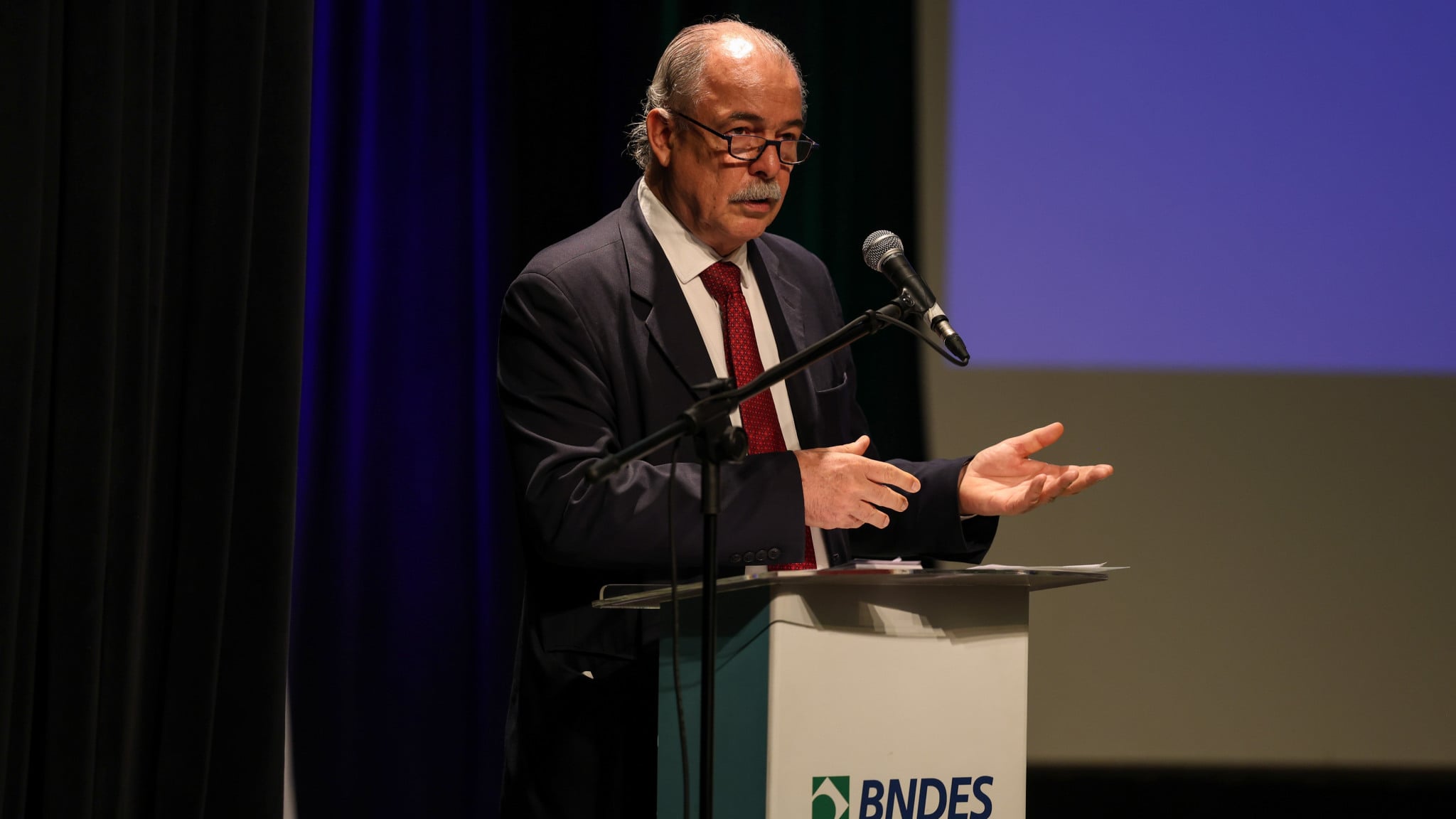 BNDES aprova R$ 96,2 mi para financiamento de indústria de biodiesel no Paraná BNDES aprova R$ 96,2 mi para financiamento de indústria de biodiesel no Paraná