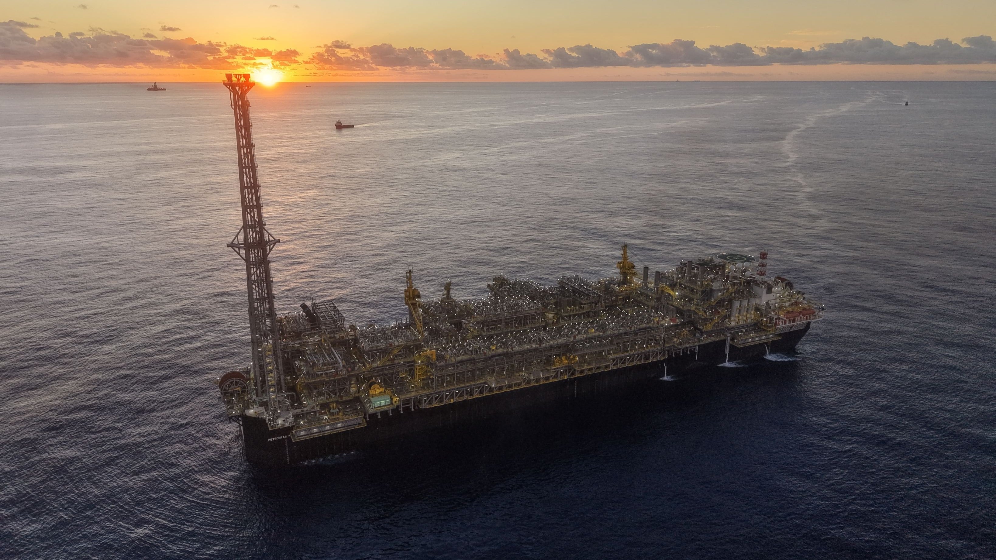 Sob liminar, imposto de exportação do petróleo é prorrogado por 60 dias 