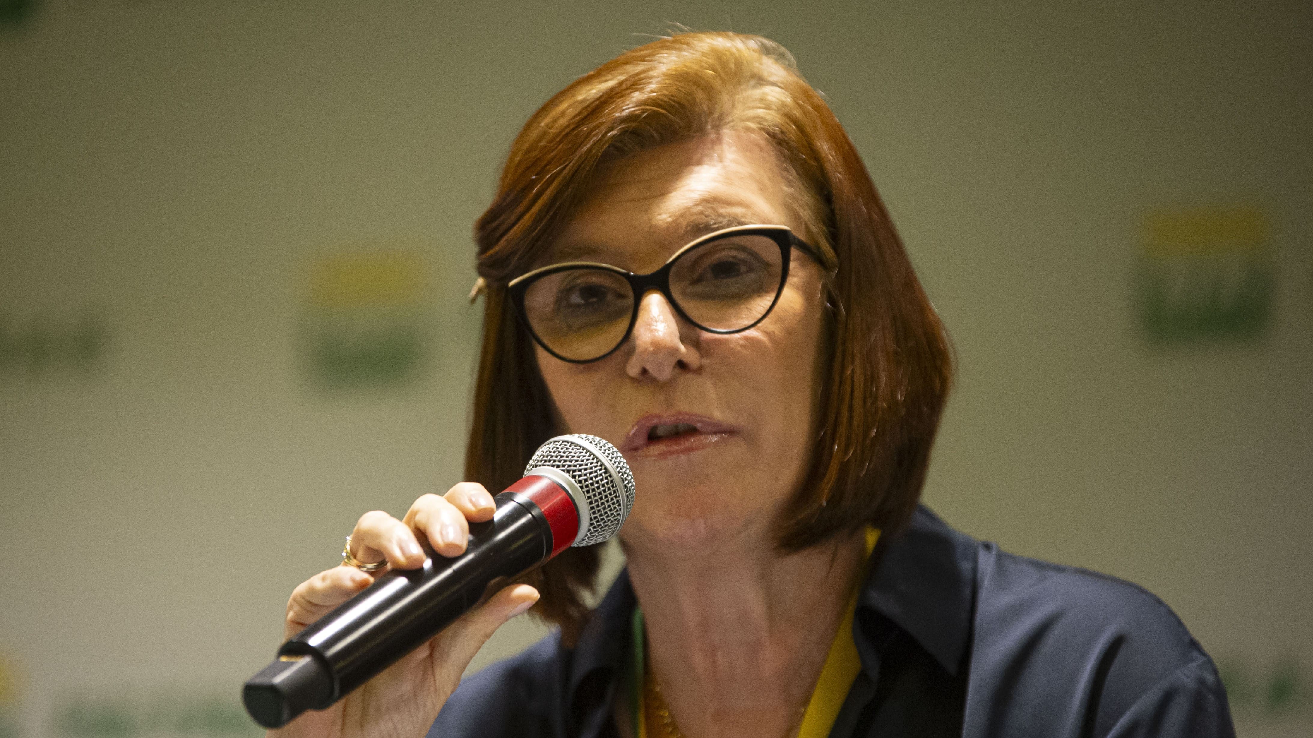 Magda Chambriard cobra estabilidade regulatória em meio a embate com ANP sobre gas release