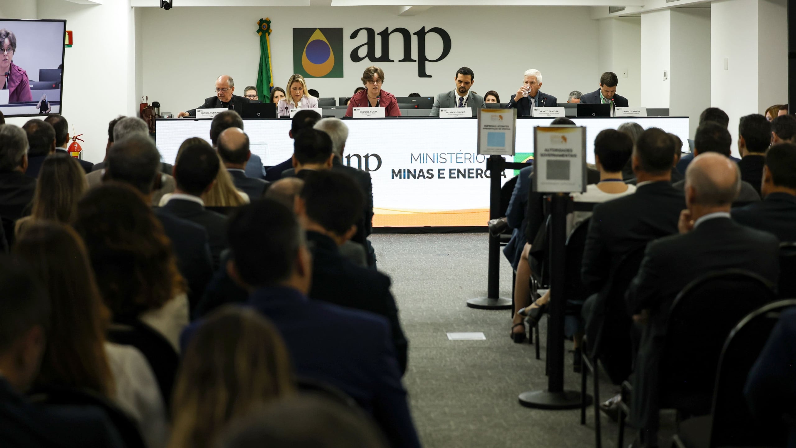 Arayara aponta 22 áreas sob disputa judicial em leilões da ANP